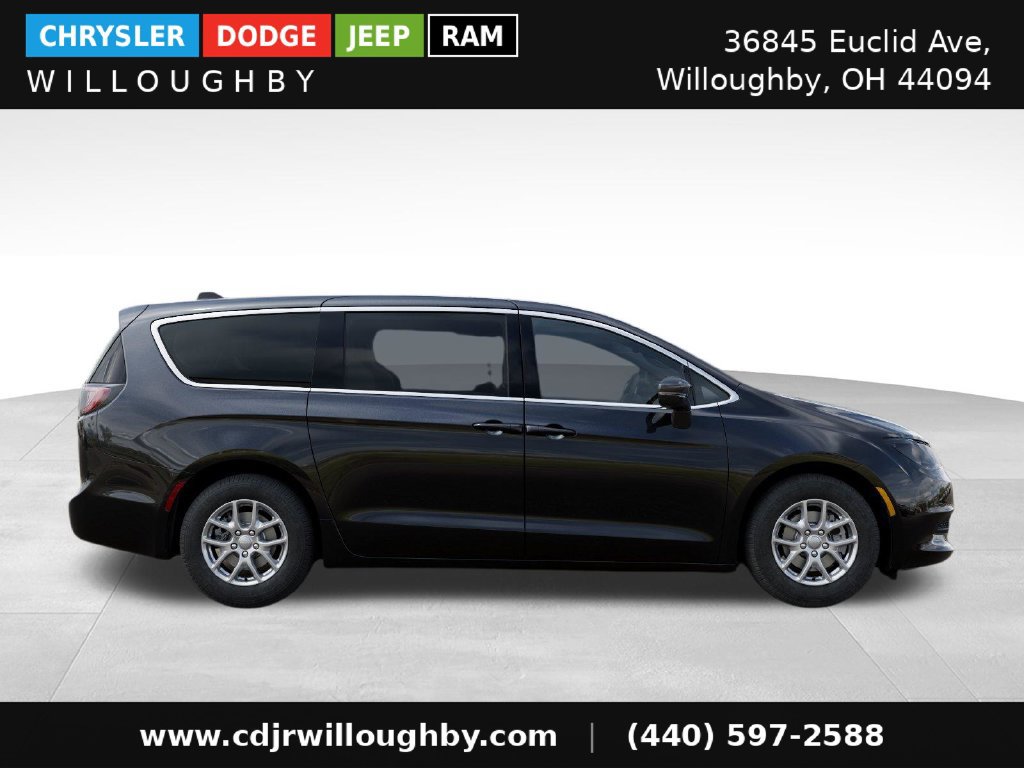 New 2027 Chrysler Pacifica LX FWD image 24