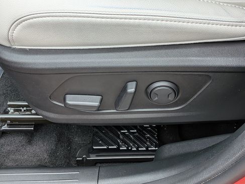 Used 2023 Hyundai Tucson Limited FWD image 22
