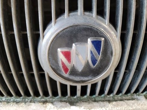 Used 2004 Buick Le Sabre Custom image 14