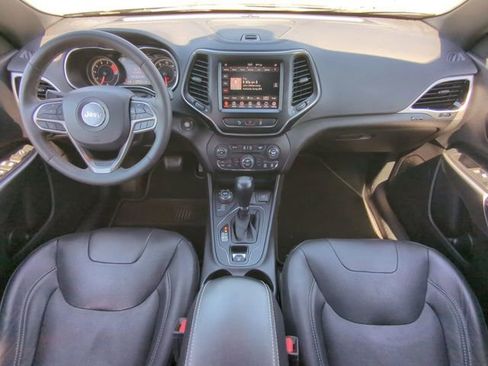 Used 2021 Jeep Cherokee Latitude Lux 80th Anniv w/ Quick Order Package 26U 80TH image 18