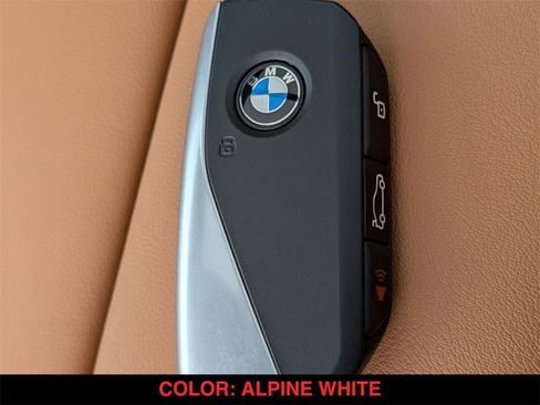 Certified 2025 BMW X5 xDrive40i w/ Premium Package image 30