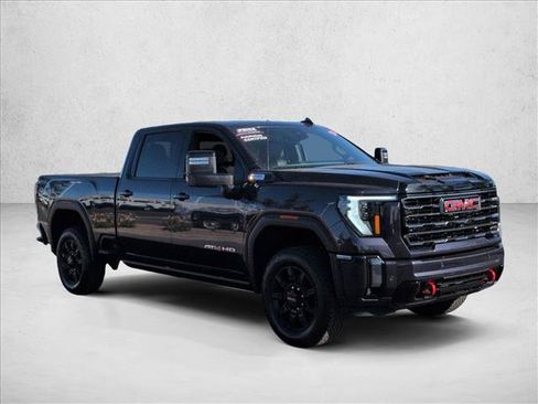 Used 2024 GMC Sierra 2500 AT4 w/ AT4 Premium Plus Package AWD/4WD image 2