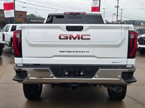 New 2026 GMC Sierra 2500 SLT AWD/4WD image 16