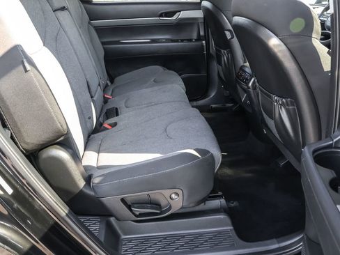 Used 2023 Hyundai Palisade SE w/ Cargo Package image 46