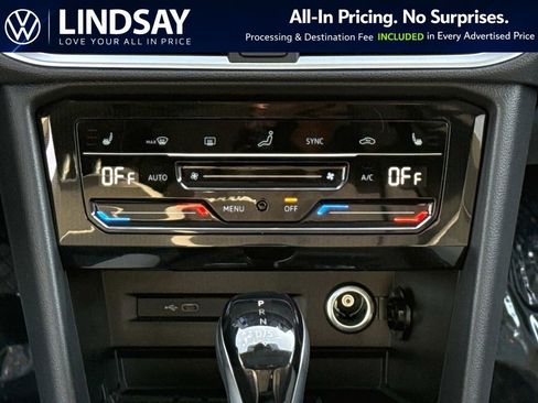 New 2026 Volkswagen Taos SE AWD/4WD image 15