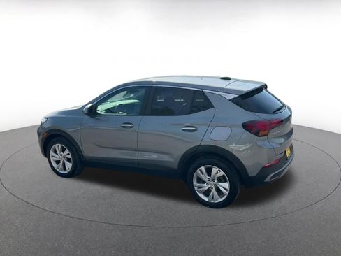 Used 2025 Buick Encore GX Preferred FWD image 10