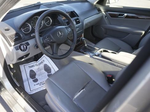 Used 2008 Mercedes-Benz C 300 Sedan image 8
