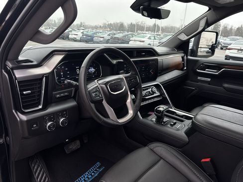 Certified 2025 GMC Sierra 1500 Denali w/ Denali Reserve Package image 10