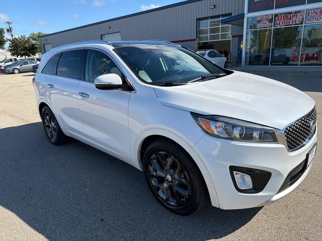 Used 2016 Kia Sorento SX FWD image 2