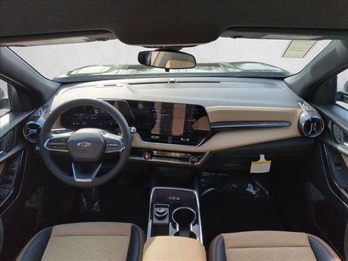 New 2026 Chevrolet Equinox ACTIV AWD/4WD image 15