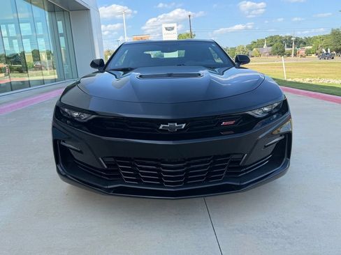 Used 2023 Chevrolet Camaro SS RWD image 10