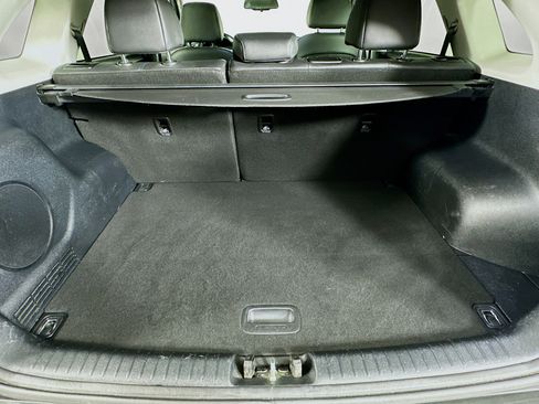 Used 2022 Kia Niro EX Premium image 29