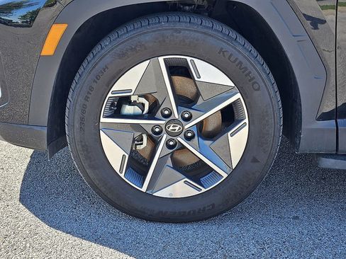 Certified 2025 Hyundai Tucson SEL FWD image 8