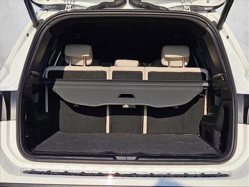 Certified 2025 Mercedes-Benz GLB 250 image 20