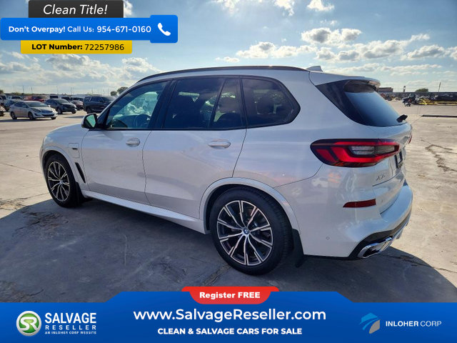 Used 2022 BMW X5 xDrive45e w/ M Sport Package AWD/4WD image 3