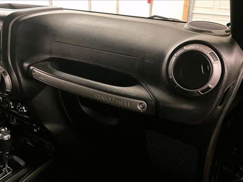 Used 2017 Jeep Wrangler Sport w/ Quick Order Package 24S image 15