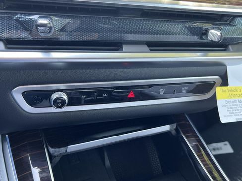 New 2026 BMW X5 xDrive50e w/ M Sport Package image 15