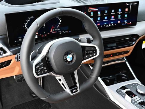 New 2026 BMW 330i Sedan w/ M Sport Package image 11