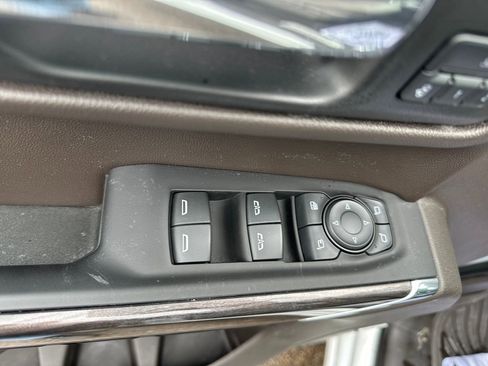 Used 2022 Chevrolet Silverado 1500 LTZ image 15