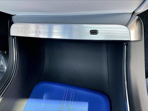 New 2026 Cadillac Lyriq Premium Luxury w/ LPO, Floor Liner Package AWD/4WD image 21