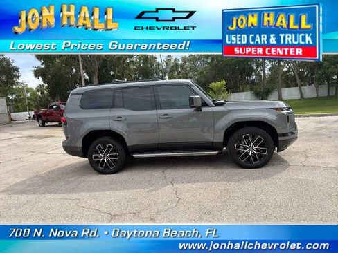 Used 2025 Lexus GX 550 w/ Accessory Package (Z1) AWD/4WD image 16