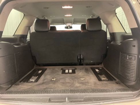 Used 2014 Chevrolet Tahoe LT AWD/4WD image 35