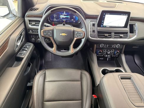 Used 2024 Chevrolet Tahoe High Country w/ Advanced Technology Package AWD/4WD image 27