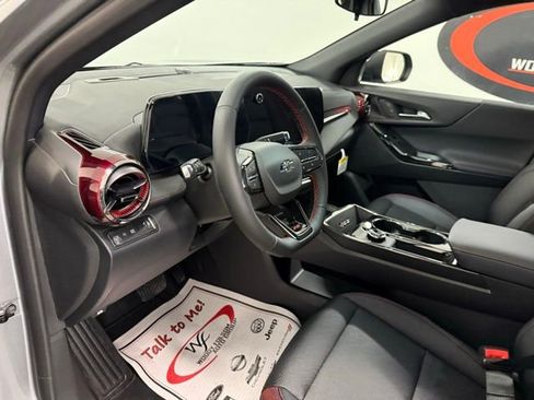 New 2026 Chevrolet Equinox RS image 13