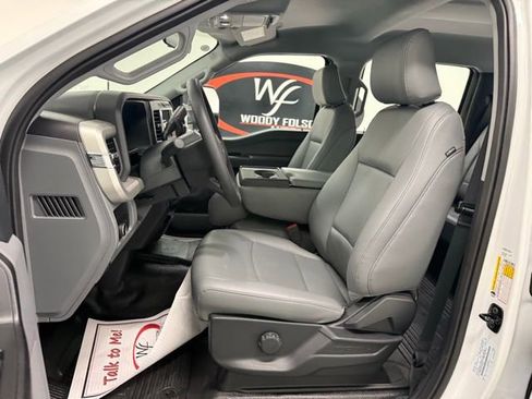 New 2026 Ford F250 XL w/ XL Chrome Package image 10