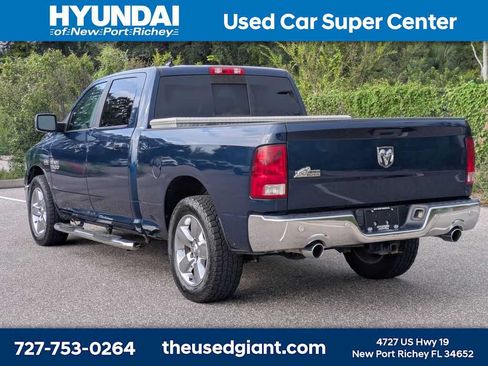 Used 2019 RAM 1500 Big Horn RWD image 3