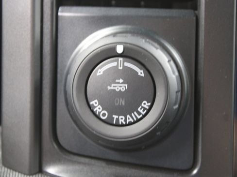 Used 2025 Ford F150 Lariat AWD/4WD image 68