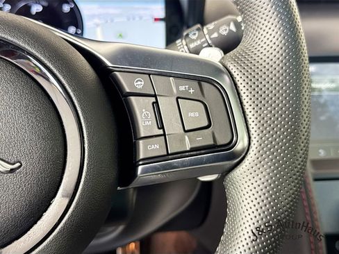 Used 2021 Jaguar F-TYPE R AWD/4WD image 14