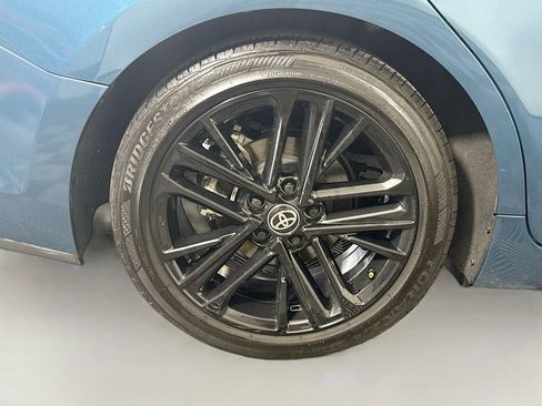 Used 2025 Toyota Camry SE w/ Multimedia Upgrade Package FWD image 33