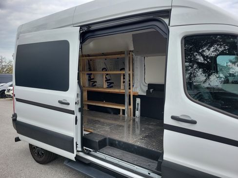 Used 2020 Ford Transit 250 148 High Roof image 10