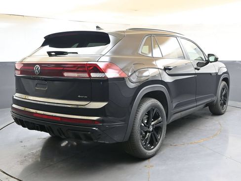 New 2026 Volkswagen Atlas Cross Sport SEL R-Line AWD/4WD image 5