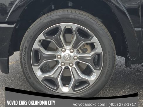 Used 2020 RAM 1500 Limited AWD/4WD image 15