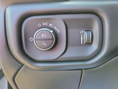New 2026 RAM 2500 Tradesman AWD/4WD image 11