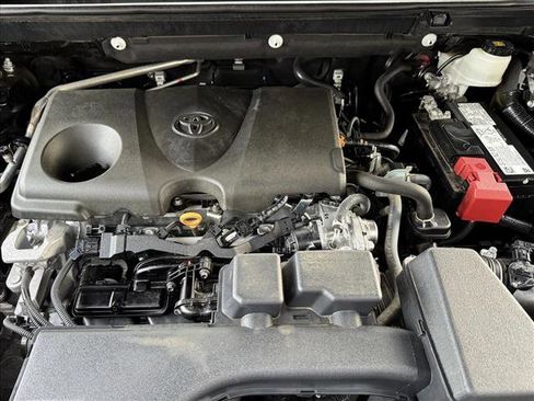 Used 2024 Toyota RAV4 Adventure image 21