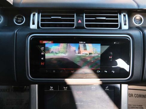 Used 2019 Land Rover Range Rover Autobiography image 37