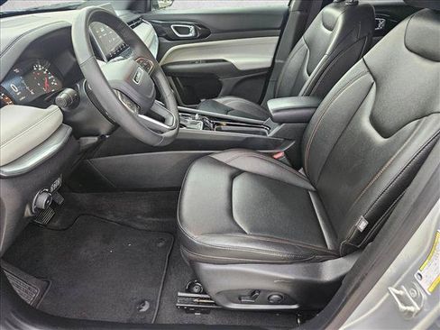 Used 2024 Jeep Compass Limited AWD/4WD image 15