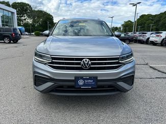 Certified 2023 Volkswagen Tiguan SE w/ Panoramic Sunroof Package AWD/4WD video 2