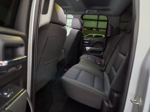 Used 2018 Chevrolet Silverado 1500 LT w/ Texas Edition RWD image 10
