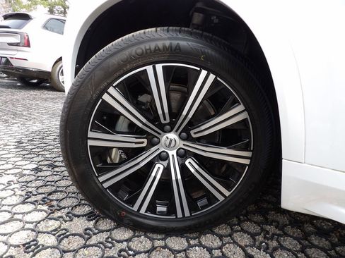 Certified 2023 Volvo XC90 B5 Core w/ Protection Package Premier image 31