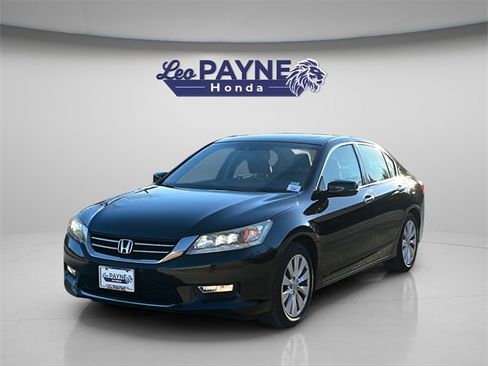 Used 2013 Honda Accord Touring image 2