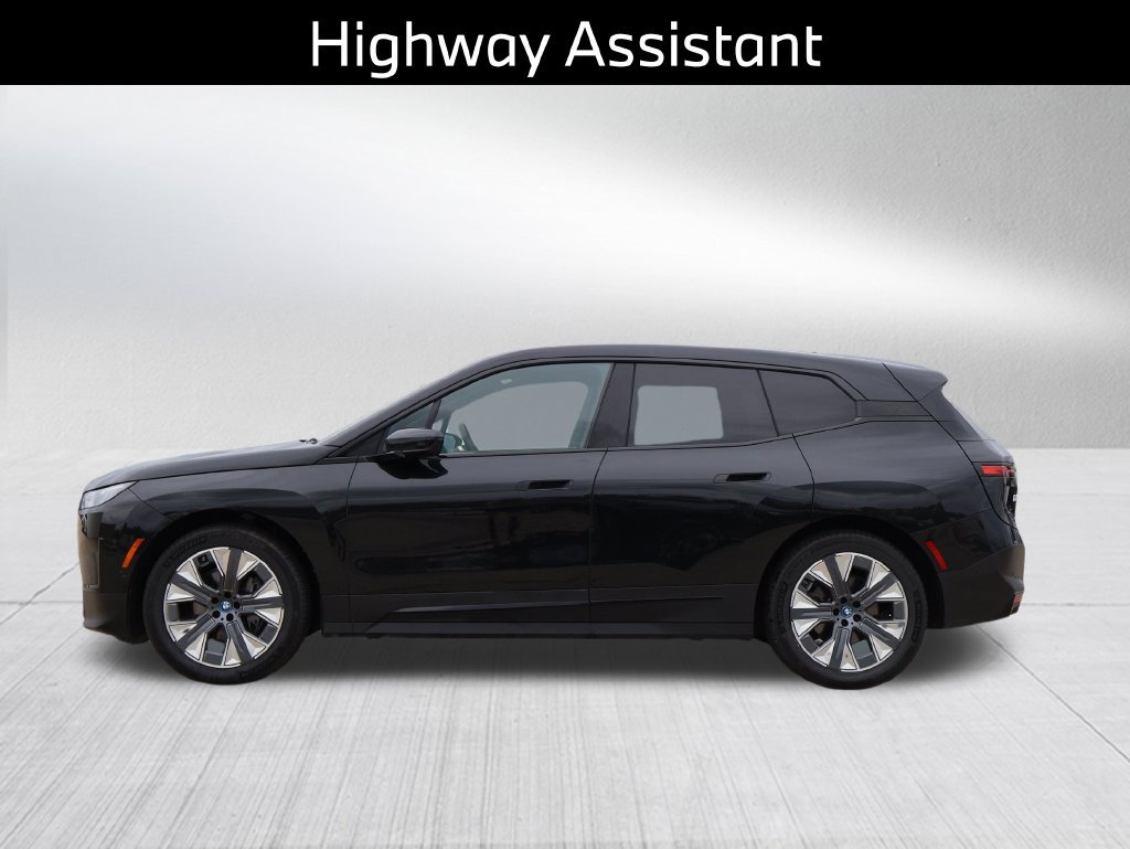 Certified 2024 BMW iX xDrive50 w/ Premium Package AWD/4WD image 16
