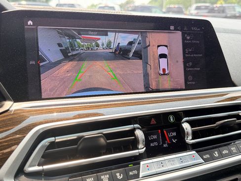 Used 2019 BMW X5 xDrive40i AWD/4WD image 24