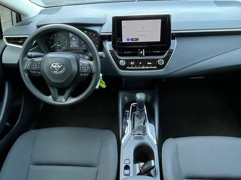 Used 2024 Toyota Corolla LE FWD image 15