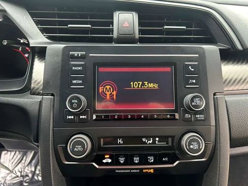 Used 2019 Honda Civic Sport image 16