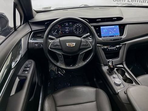 Used 2021 Cadillac XT5 Premium Luxury image 25