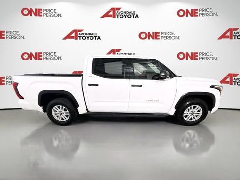 Used 2022 Toyota Tundra SR5 w/ Convenience Package RWD image 8